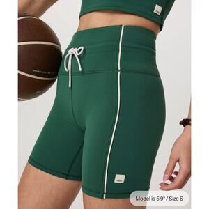 Vuori viridian green daily piped biker shorts - size XS, 5" inseam